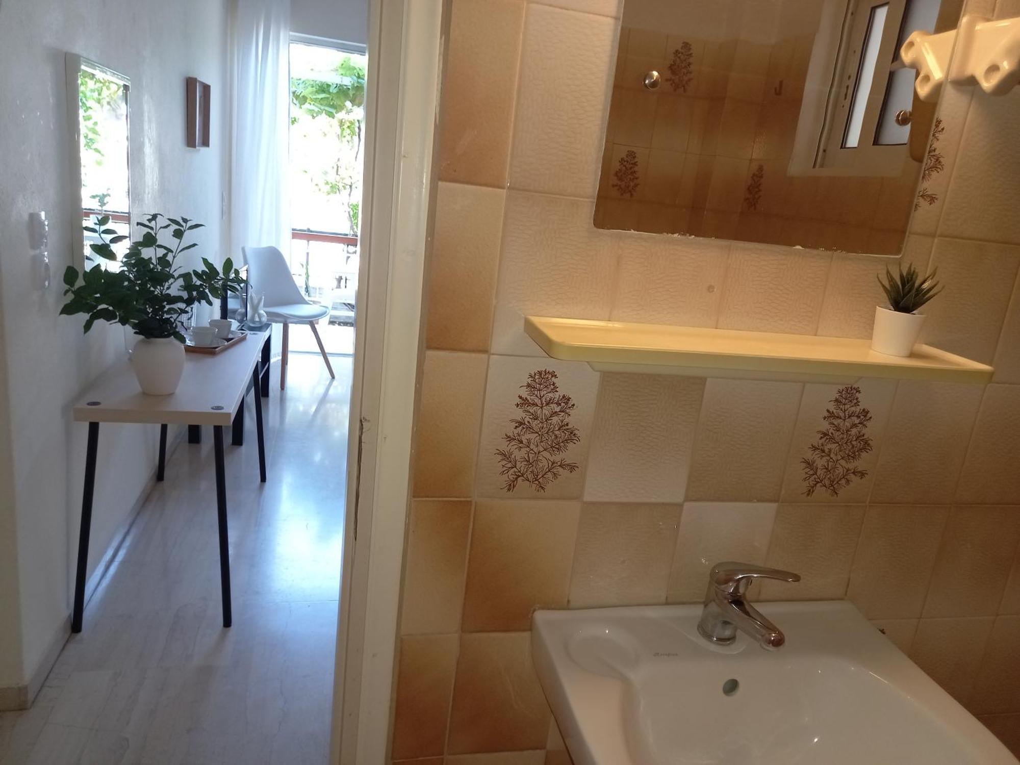 Ναrika Hotel กาเมนาวูร์ลา ภายนอก รูปภาพ