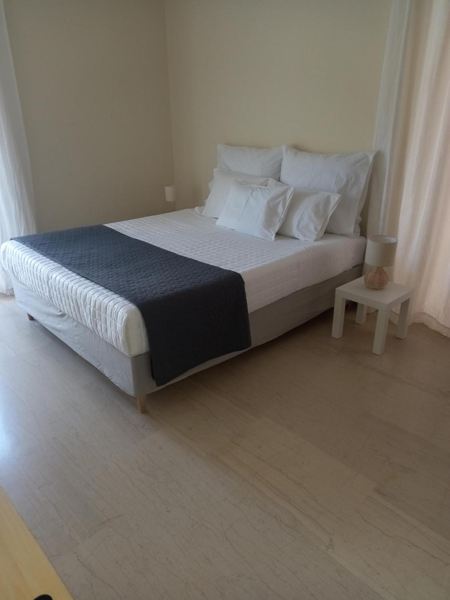 Ναrika Hotel กาเมนาวูร์ลา ภายนอก รูปภาพ